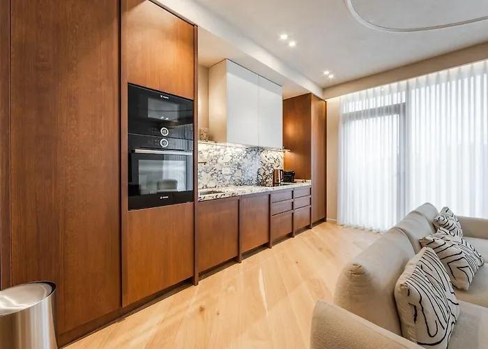 Lejlighed Lakeside Luxe By Pikhost *