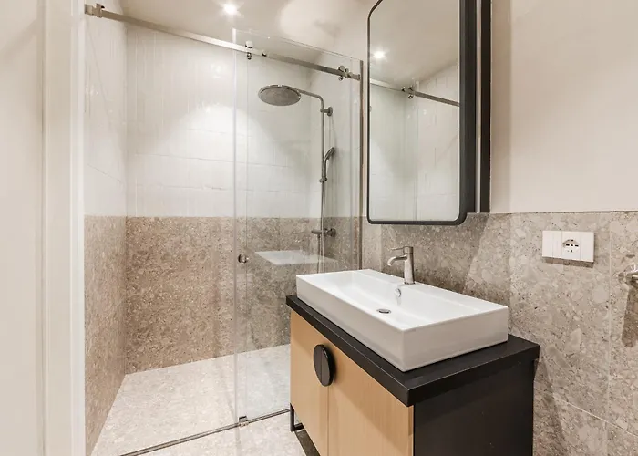 Lakeside Luxe By Pikhost Apartment