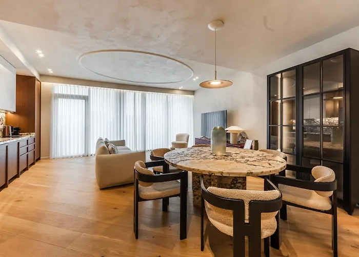 Lakeside Luxe By Pikhost * Tirana