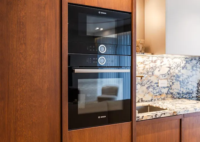 Apartment Lakeside Luxe By Pikhost *